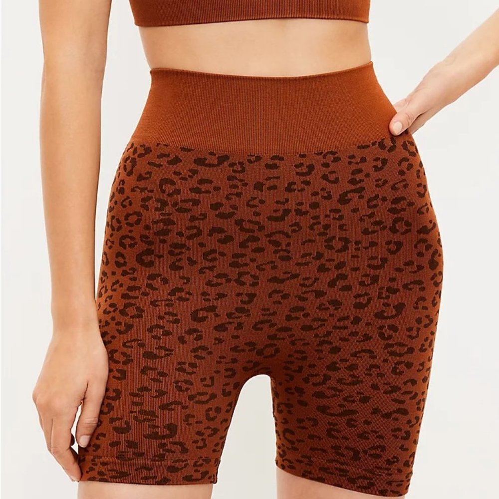 NEW Loft XS/S Brown Animal Print Daydream Seamless High Waist Boy Biker Shorts